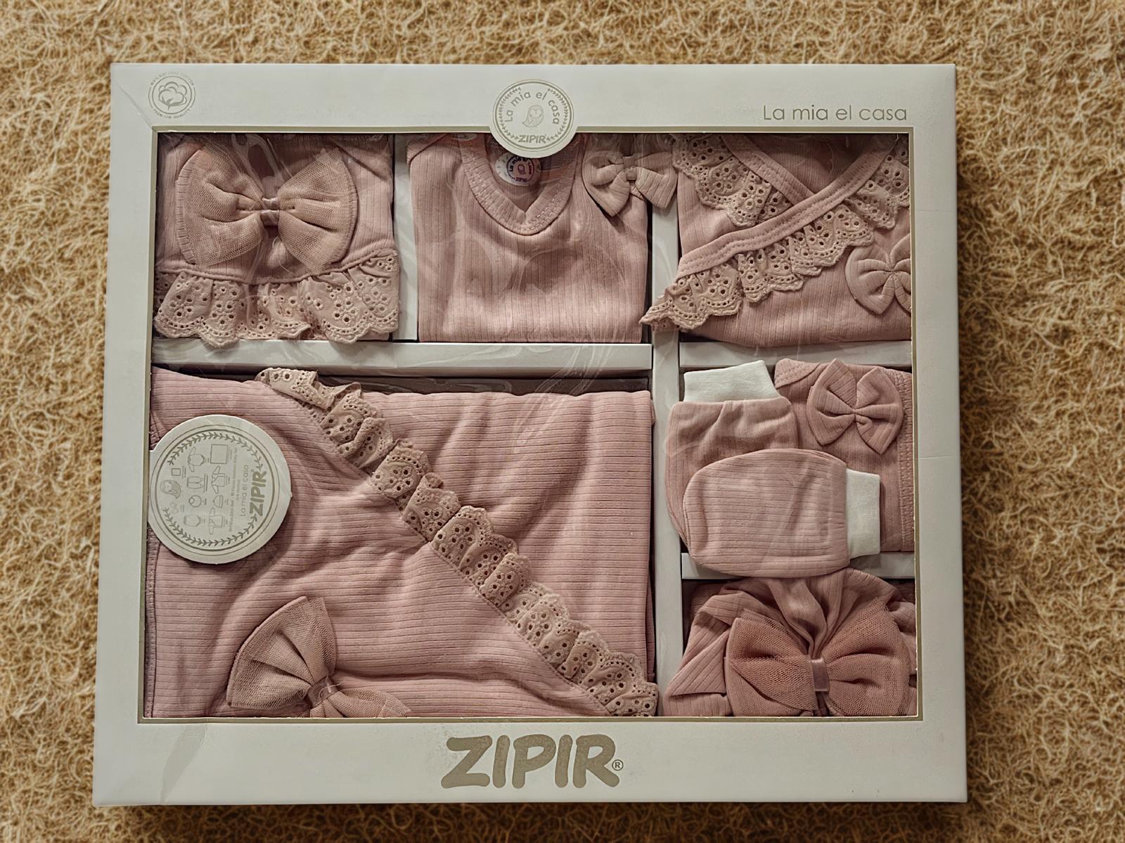 ZIPIR KIZ BEBEK HASTANE ÇIKIŞI 10 PARÇA