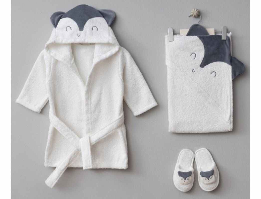 BORNOZ SET GÜLÜMSEYEN YÜZ