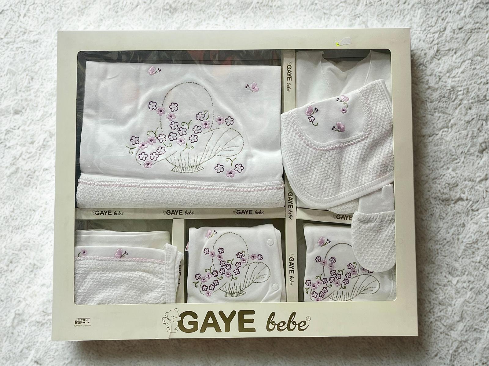 GAYE BEBE HASTANE ÇIKIŞI 10 PARÇA