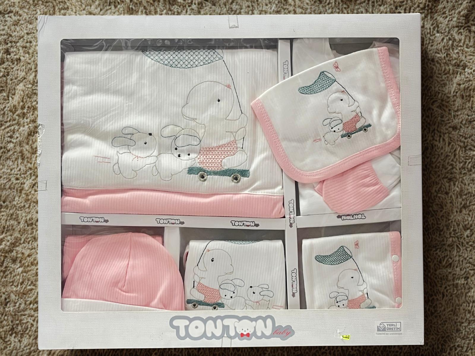 TONTON KIZ 10 PARÇA HASTANE ÇIKIŞI