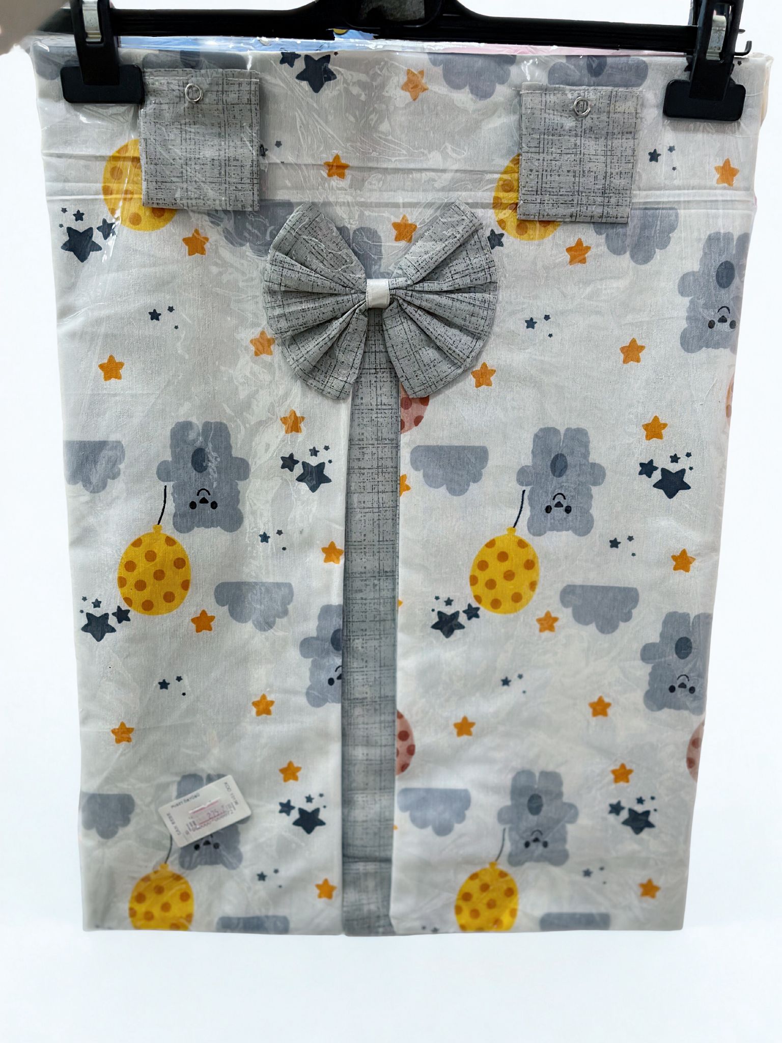 FİYONKLU GRİ PUSET ÖRTÜSÜ