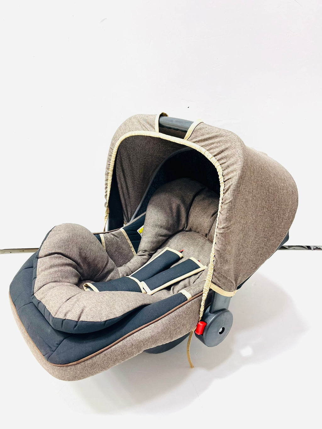 ÖYKÜ BEBE KONFORLU PUSET