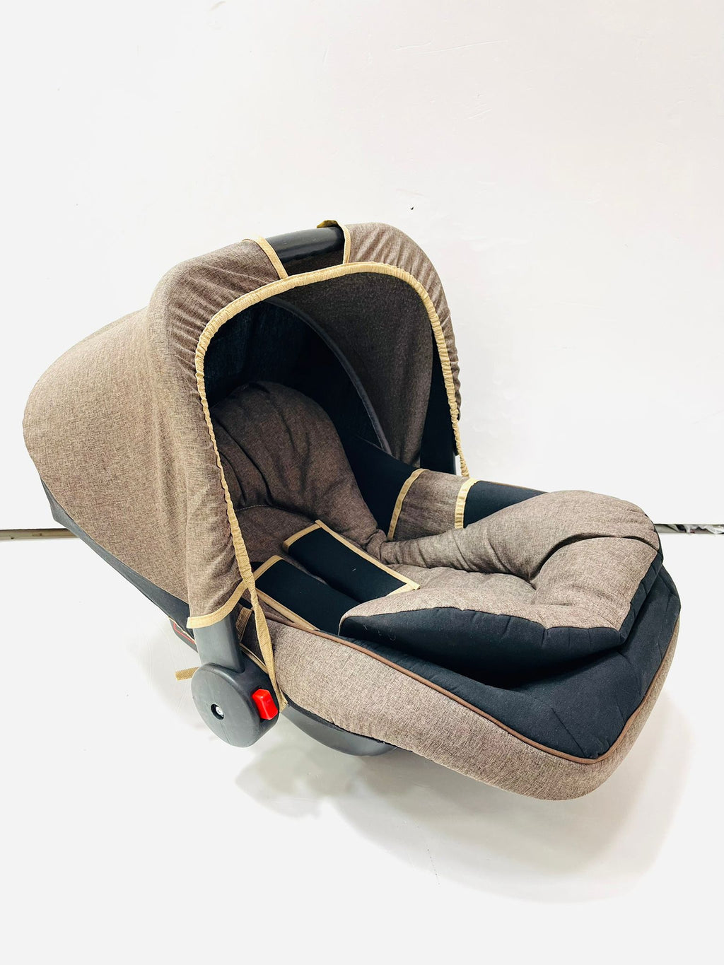 ÖYKÜ BEBE KONFORLU PUSET